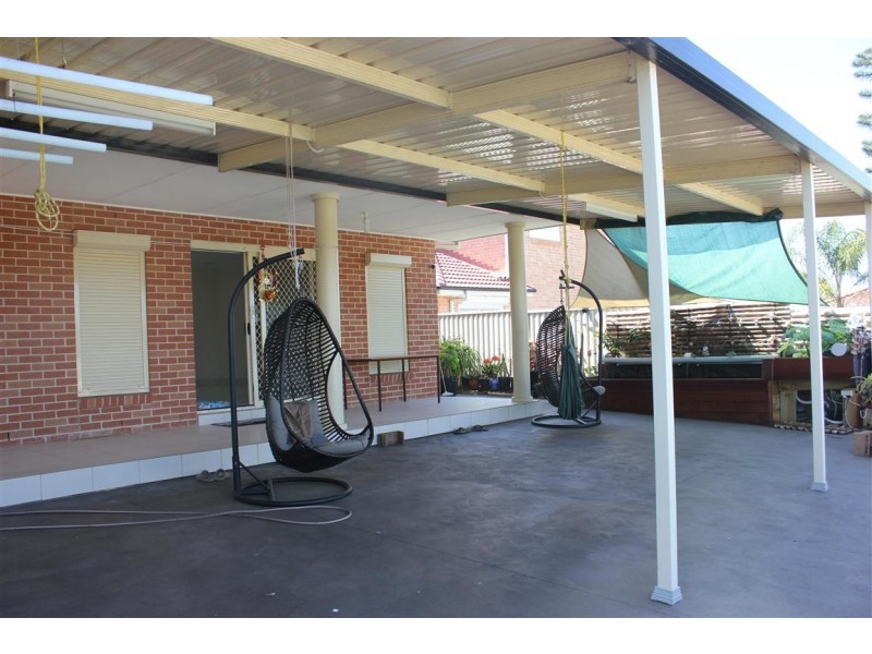 4C ANGELINA CRES, Cabramatta NSW 2166