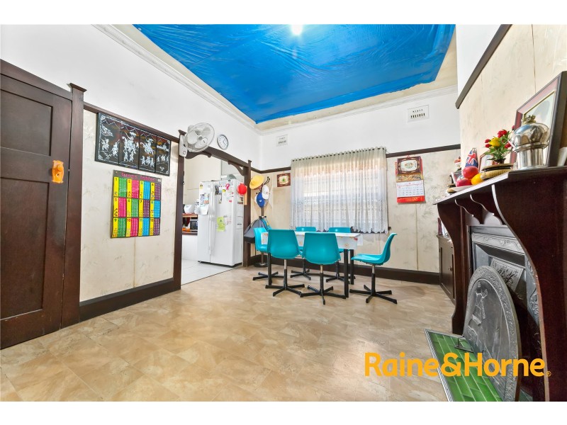 473 The Horsley Drive, Fairfield NSW 2165