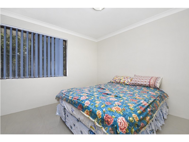 1/96-100 Longfield Street, Cabramatta NSW 2166