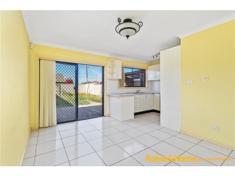 2/102 Arbutus Street, Canley Heights NSW 2166