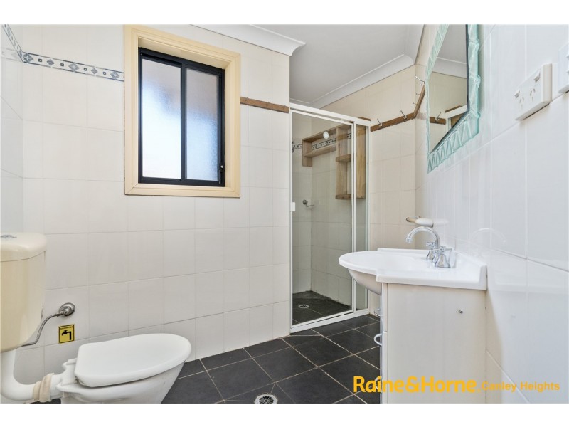 2/102 Arbutus Street, Canley Heights NSW 2166