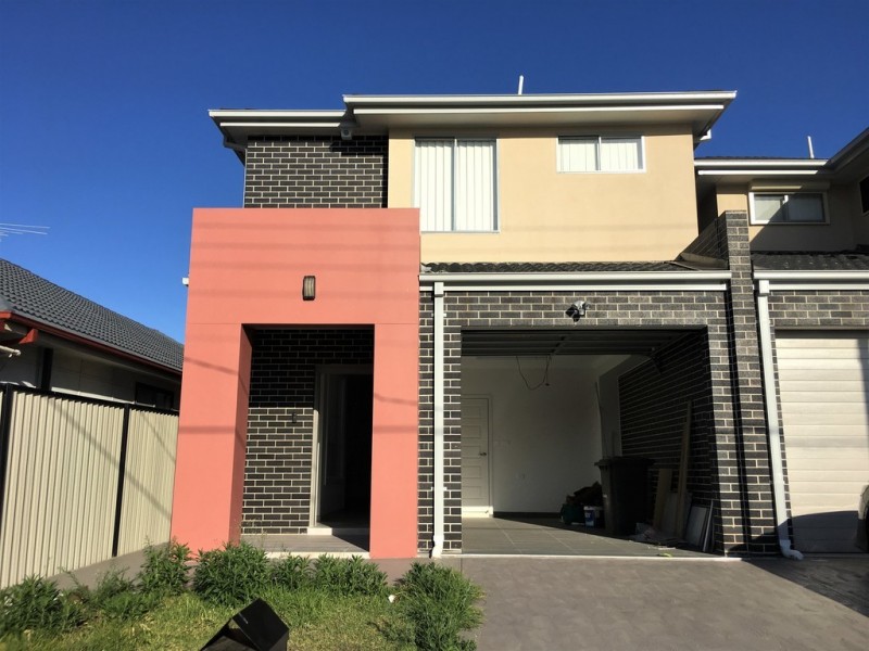 36 HARRINGTON STREET, Cabramatta West NSW 2166