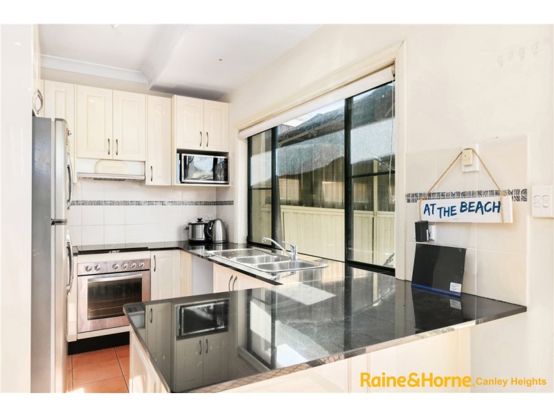 6A Senior St, Canley Vale NSW 2166