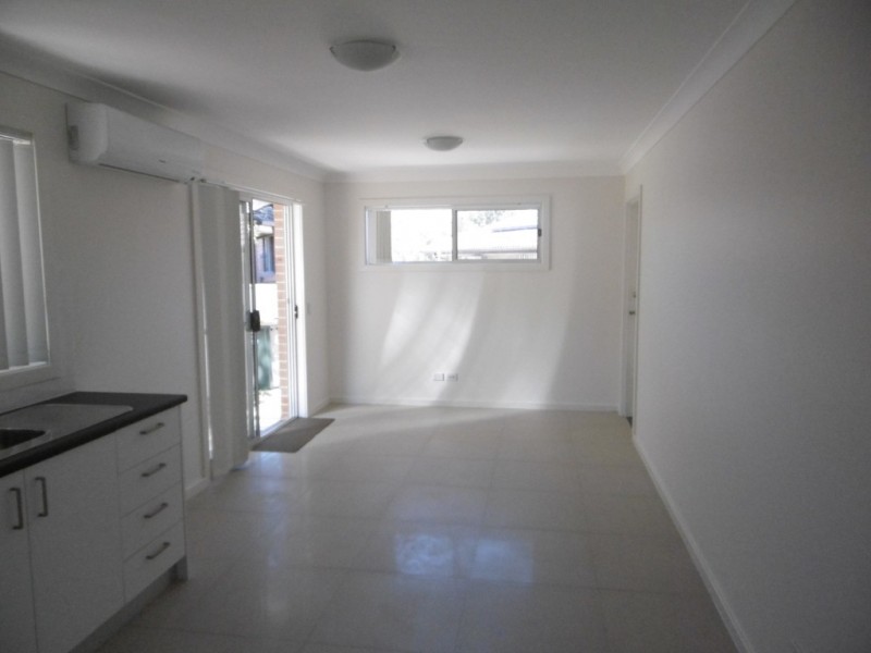 2a SIMS PLACE, St Johns Park NSW 2176