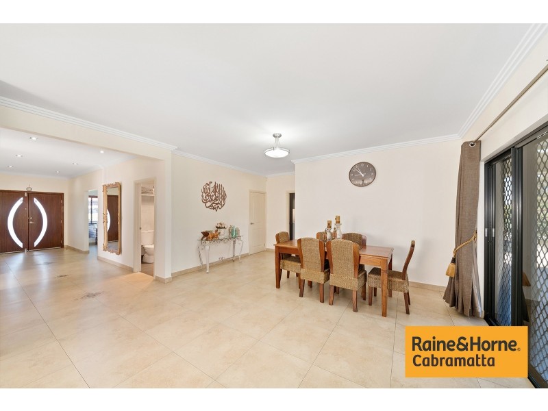 9 WATTS PLACE, Prairiewood NSW 2176