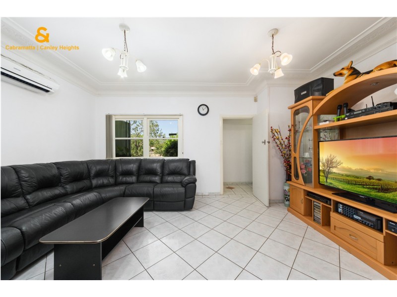 38 THE AVENUE, Canley Vale NSW 2166