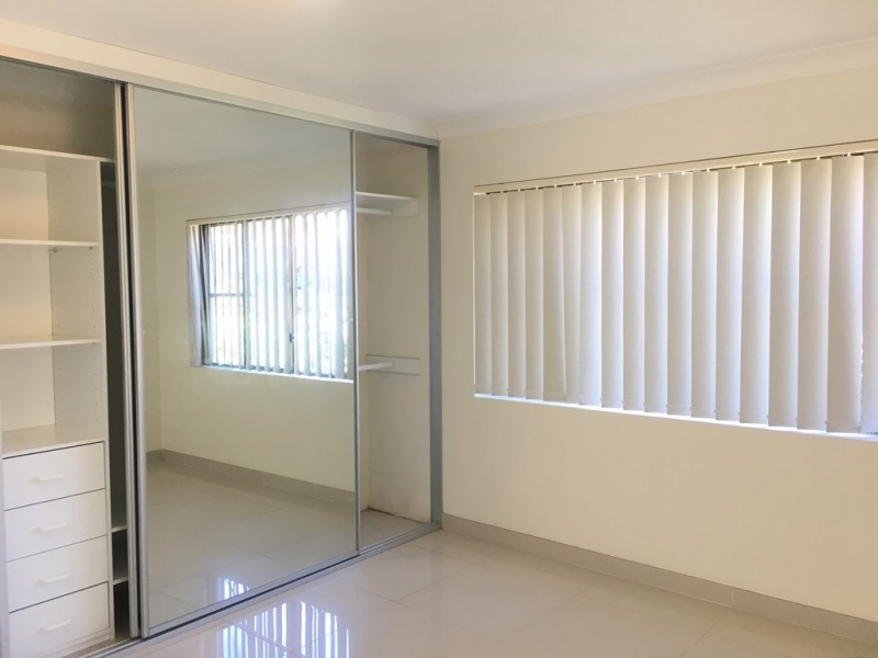 15 CHARLOTTE CRESCENT, Canley Vale NSW 2166