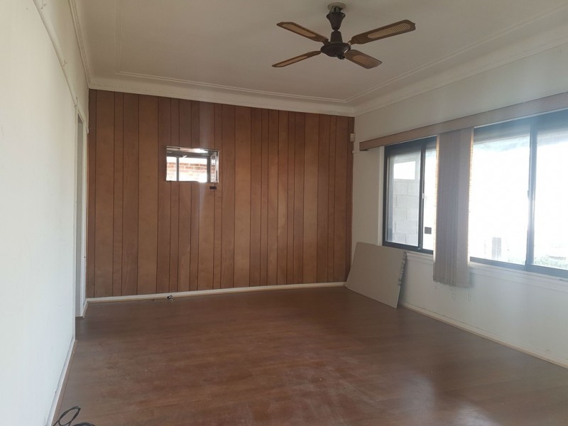 92 CAMBRIDGE STREET, Canley Heights NSW 2166