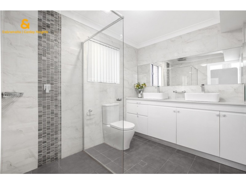 28 MOORE STREET, Canley Vale NSW 2166