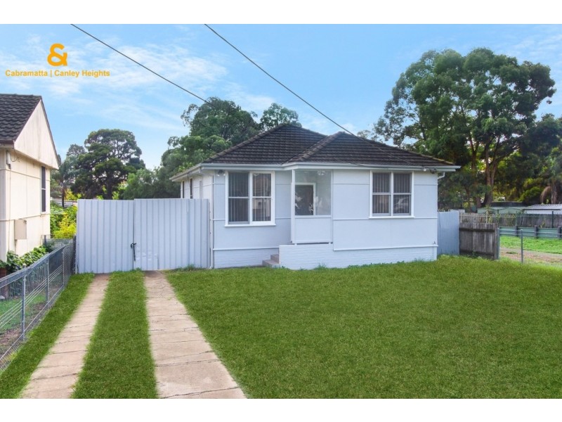 82 HOLLYWOOD DRIVE, Lansvale NSW 2166