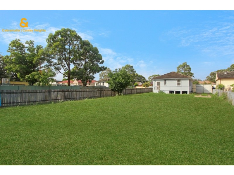 82 HOLLYWOOD DRIVE, Lansvale NSW 2166