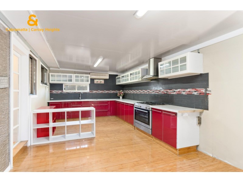 137 SADLEIR AVENUE, Heckenberg NSW 2168