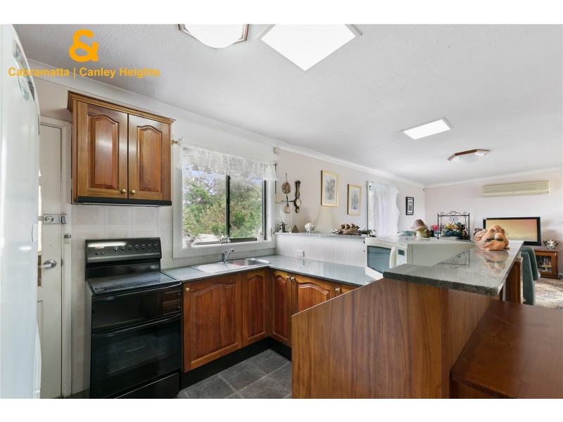 52 GOODACRE AVE, Fairfield West NSW 2165