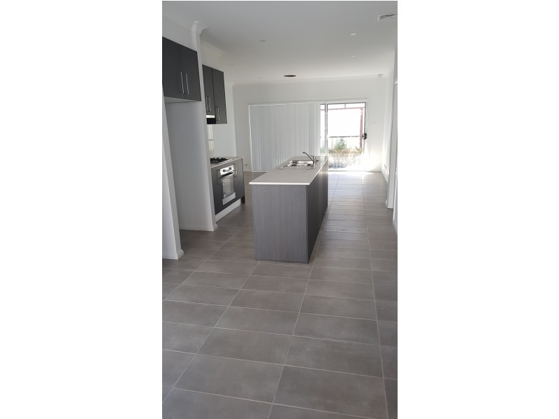 3/116-118 Broomfield St, Cabramatta NSW 2166