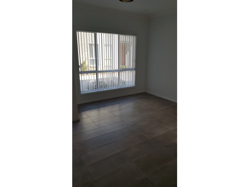 3/116-118 Broomfield St, Cabramatta NSW 2166