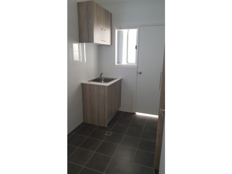 3/116-118 Broomfield St, Cabramatta NSW 2166