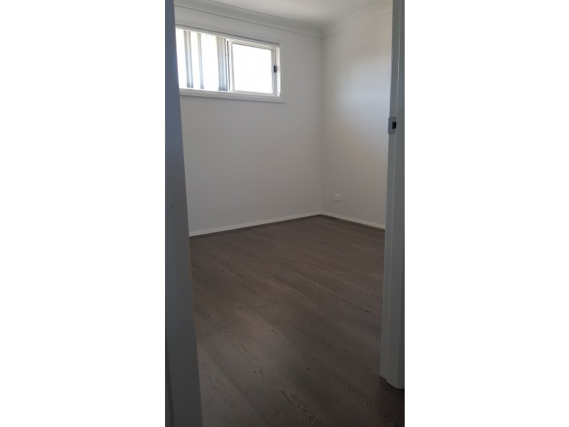 3/116-118 Broomfield St, Cabramatta NSW 2166