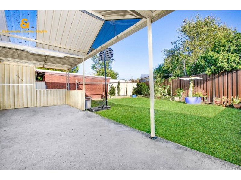 6 FERNLEA PLACE, Canley Heights NSW 2166