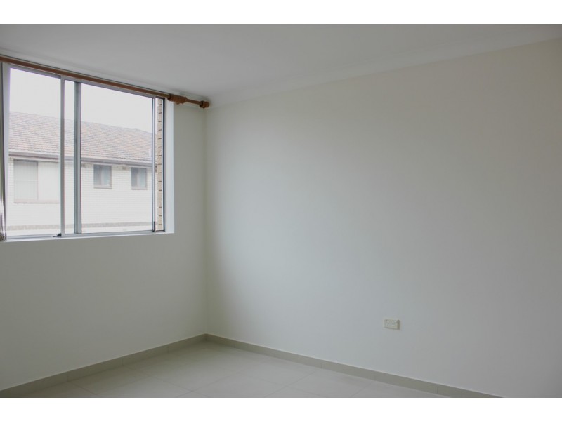 2/47 HILL STREET, Cabramatta NSW 2166