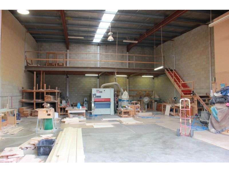 2/131 Lisbon St, Fairfield East NSW 2165