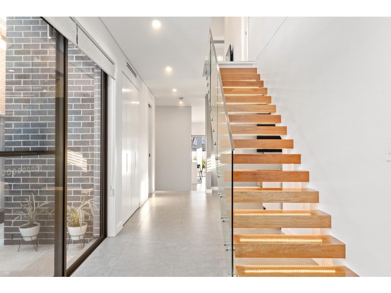 2 ANGELINA CRESCENT, Cabramatta NSW 2166