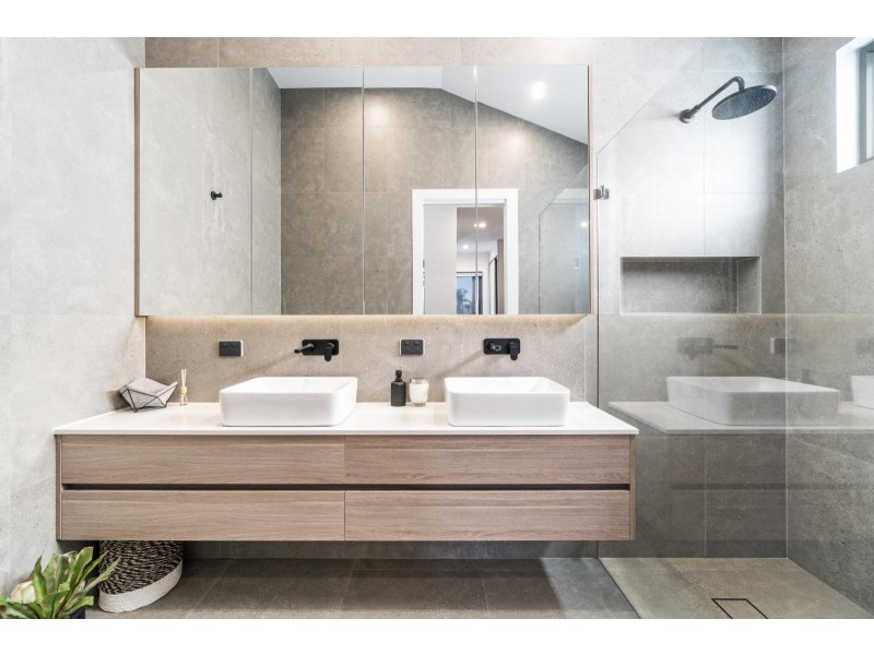 2 ANGELINA CRESCENT, Cabramatta NSW 2166