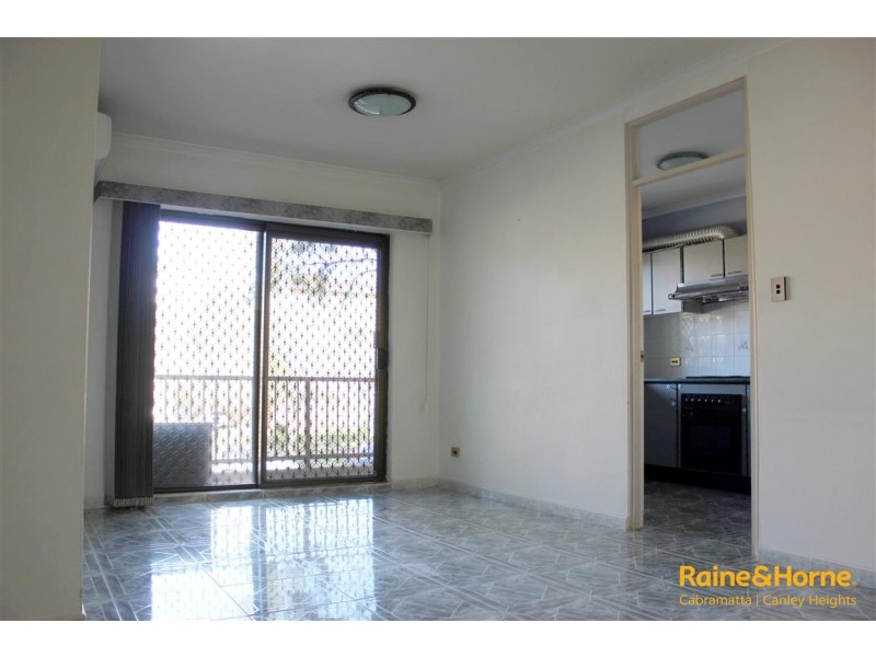 14/12-18 EQUITY PL, Canley Vale NSW 2166