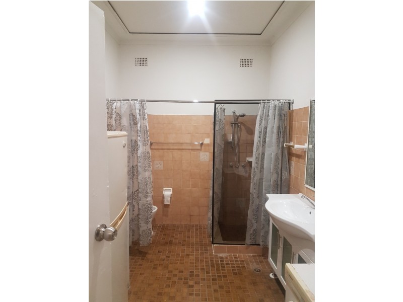 2/26 Court Road, Fairfield NSW 2165