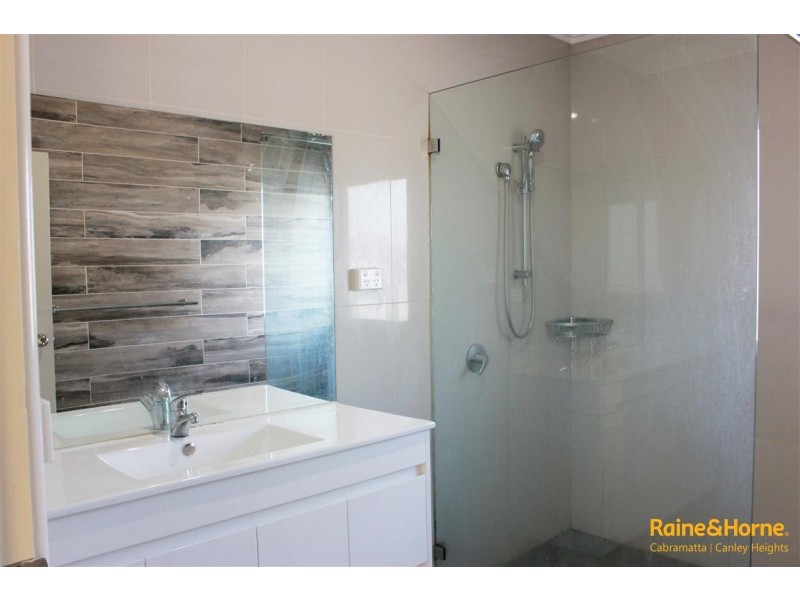 332 CABRAMATTA RD W, Cabramatta NSW 2166