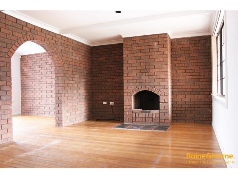 8 LALICH AVENUE, Bonnyrigg NSW 2177