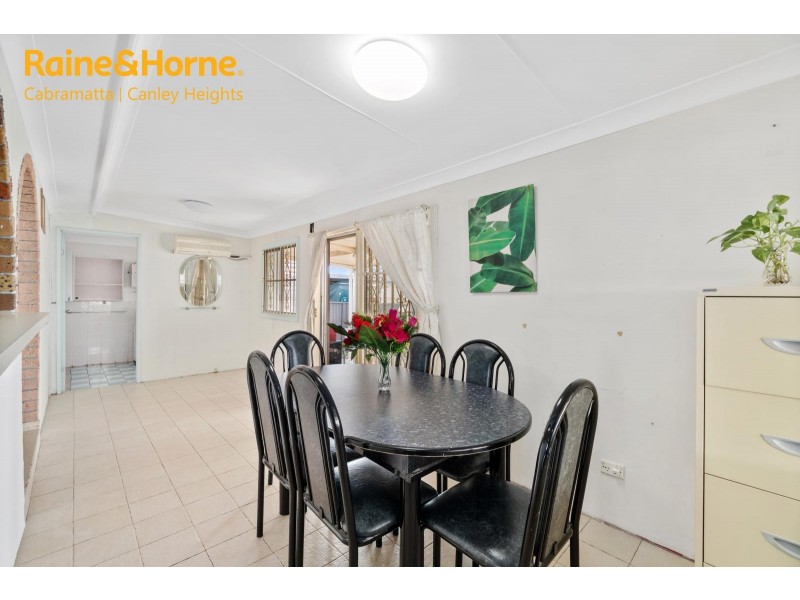 25 MOONSHINE AVENUE, Cabramatta West NSW 2166