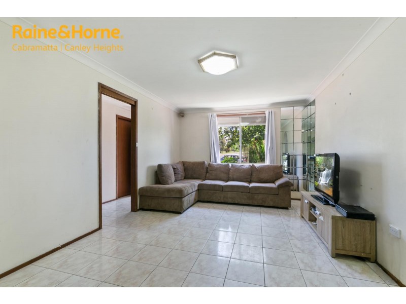 10 LALICH AVENUE, Bonnyrigg NSW 2177