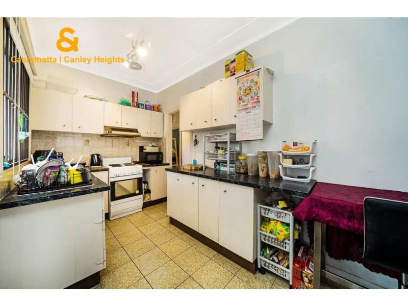 114 HOLLYWOOD DRIVE, Lansvale NSW 2166