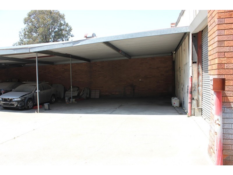 42 CHADDERTON STREET, Cabramatta NSW 2166