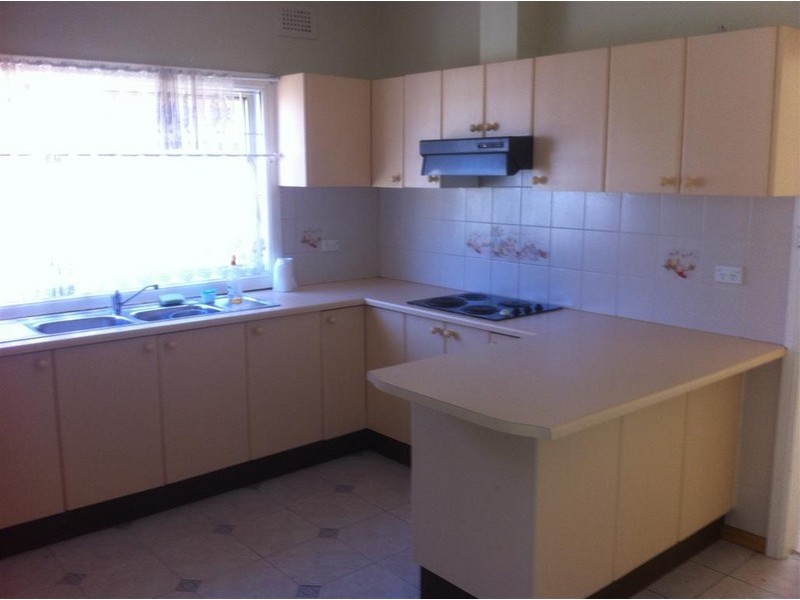 Canley Heights NSW 2166