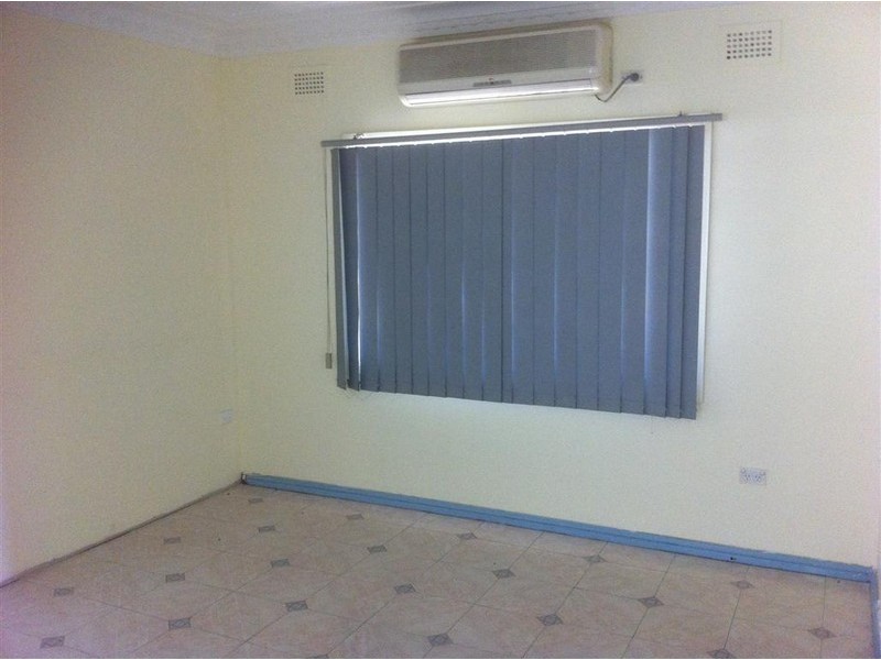 Canley Heights NSW 2166