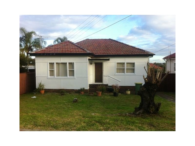 Fairfield West NSW 2165