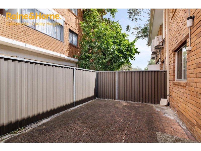 2/70 MCBURNEY ROAD, Cabramatta NSW 2166