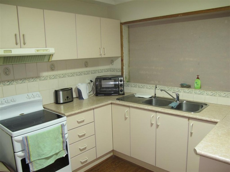 Fairfield West NSW 2165