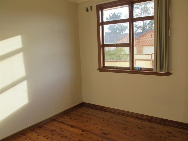 Bossley Park NSW 2176