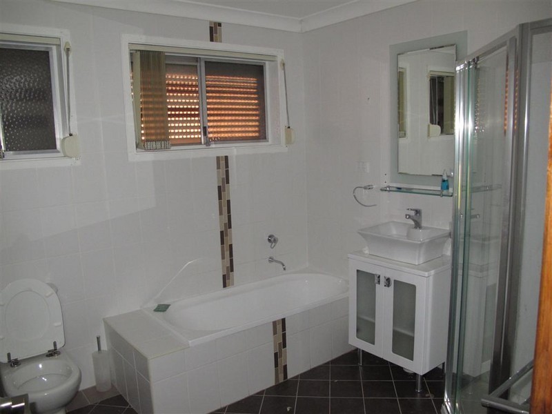 Canley Heights NSW 2166