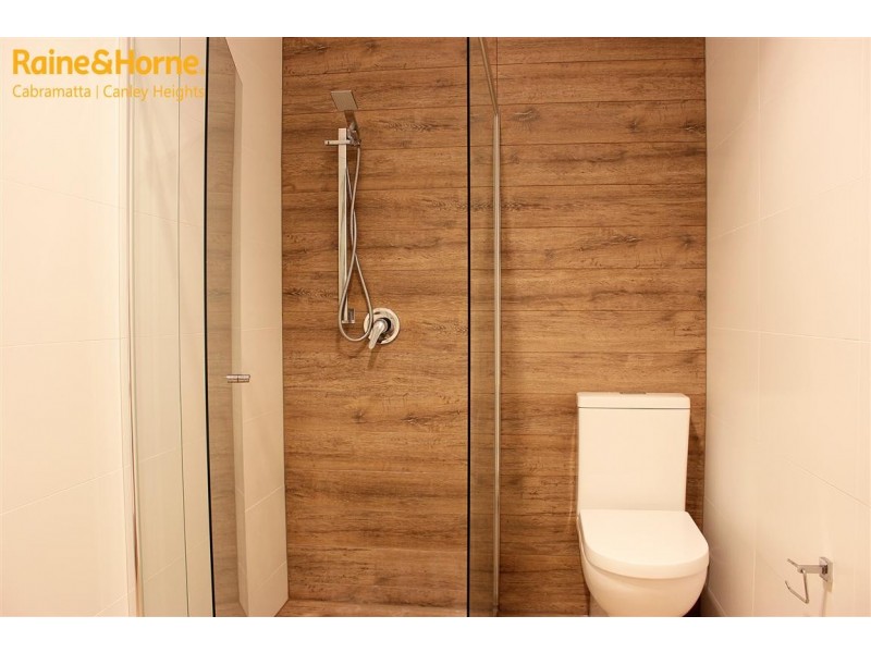 81A LINDA STREET, Fairfield Heights NSW 2165