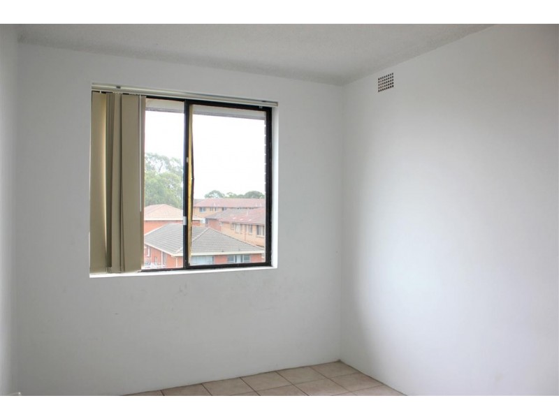 8/32 PARK RD, Cabramatta NSW 2166