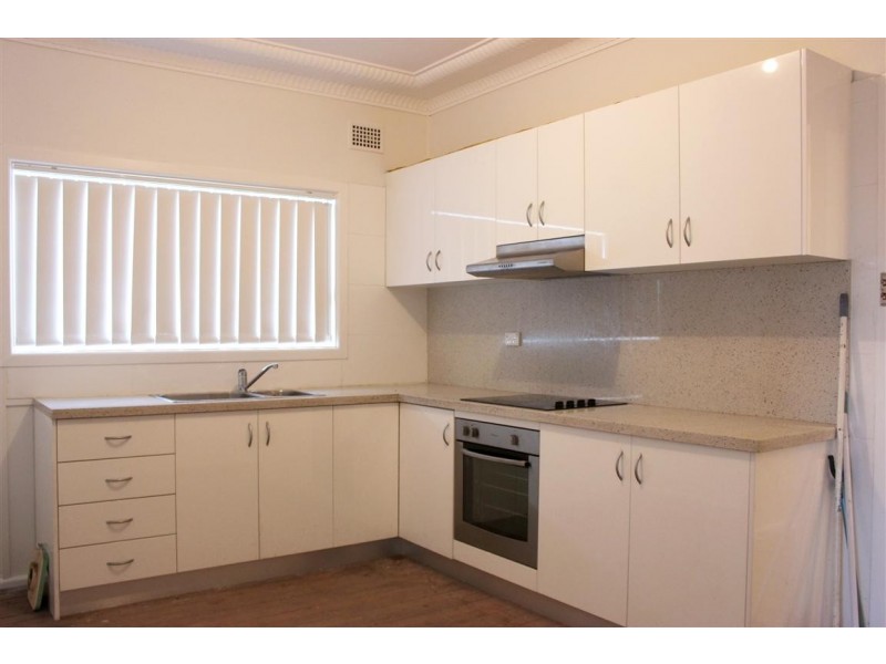 22 HIGH ST, Cabramatta West NSW 2166