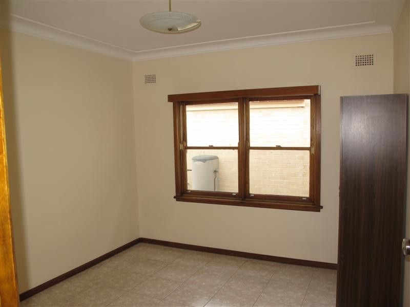 Canley Heights NSW 2166