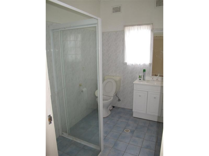 Canley Heights NSW 2166