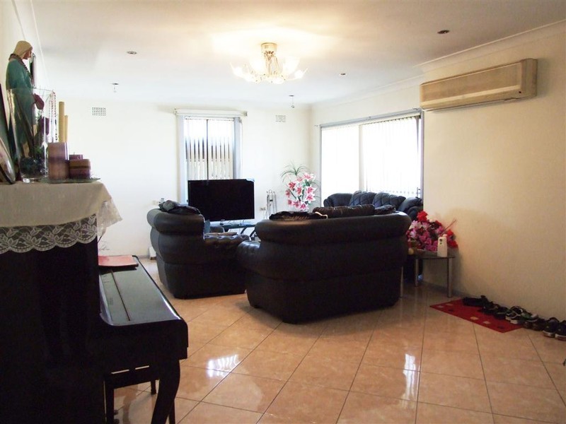 Cabramatta West NSW 2166