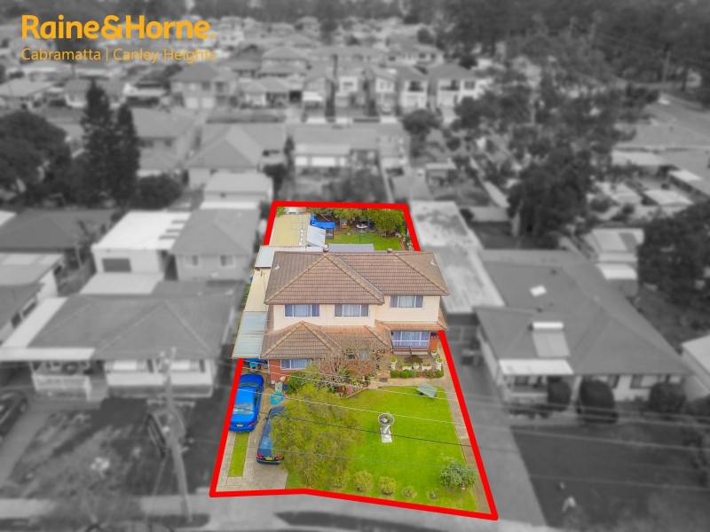 3 KAROON AVENUE, Canley Heights NSW 2166