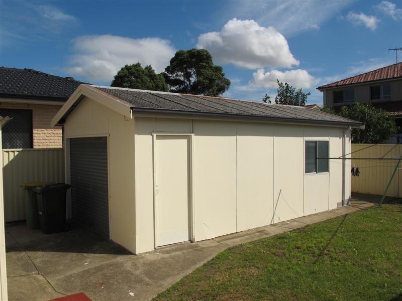 Canley Heights NSW 2166