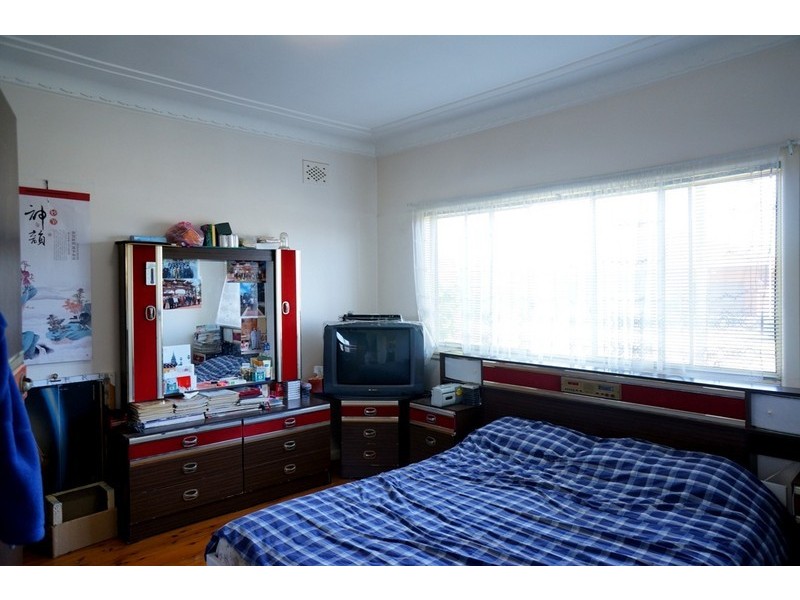 Canley Heights NSW 2166